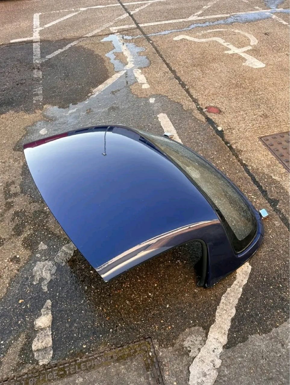 Strato Blue Hardtop – Mazda MX-5 NA/NB | Heated Rear Window - Image 2