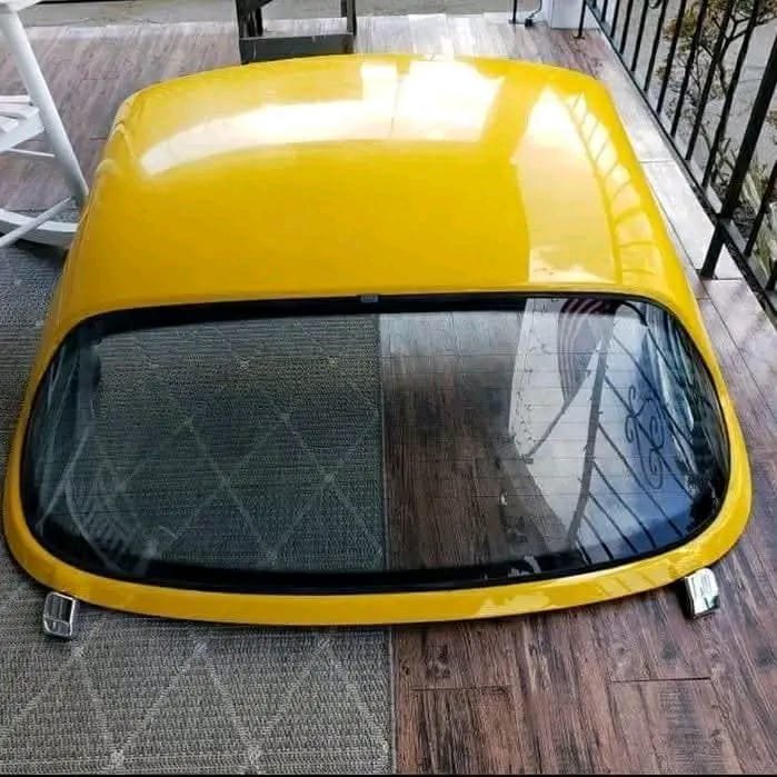 Sunburst Miata OEM Hardtop - Image 2