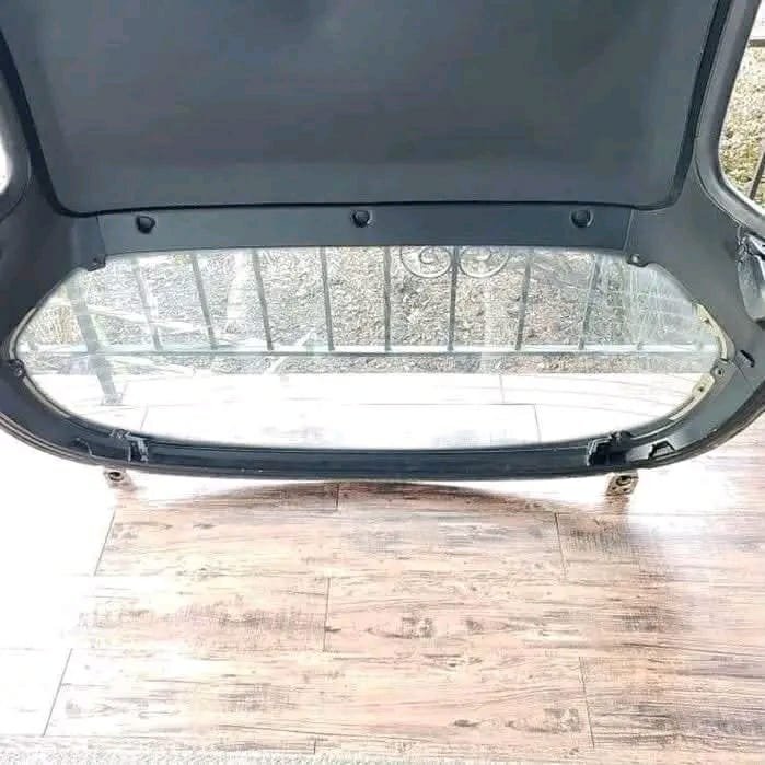 Sunburst Miata OEM Hardtop - Image 3